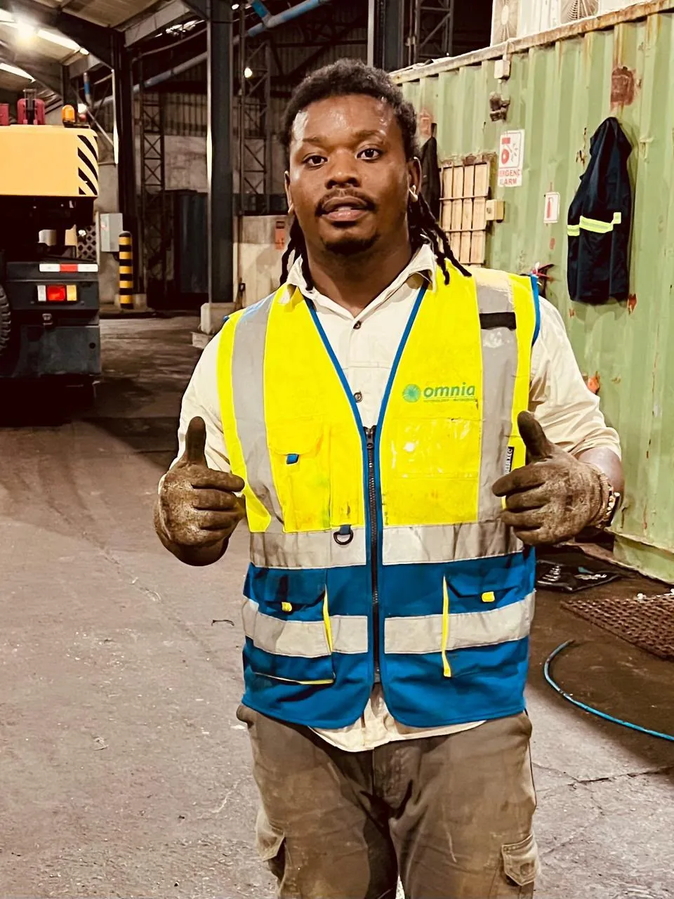 Semende technician on site